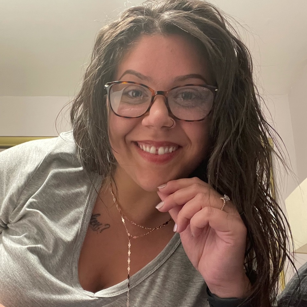 Meet your Posher, Sabrina